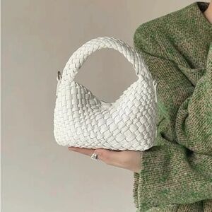 Vege New York Astrid Purse in Ivory